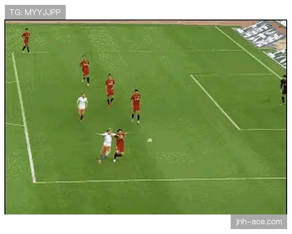 守门员保护规则拆解：哪些动作算犯规，判罚如何区分？