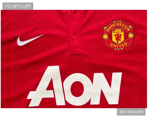 曼联转会策略成效争议显现，对赛季竞争力与稳定性造成影响