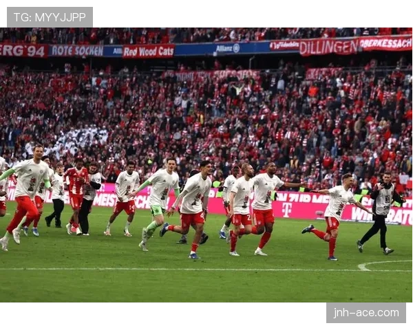 拜仁欧冠竞争力是否面临考验：近期表现波动引发争冠形势变化